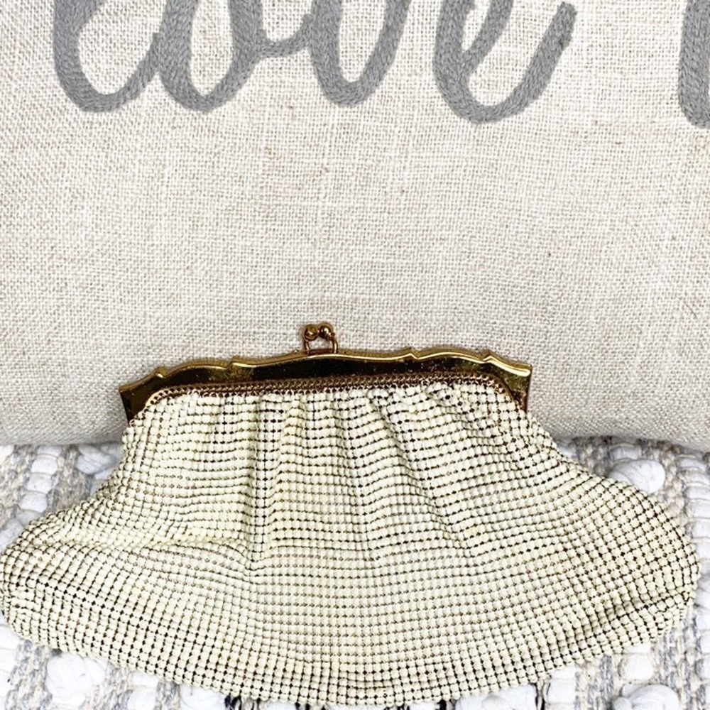 Vintage whiting & Davis mesh clutch